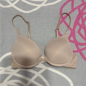 Victoria’s Secret PINK Nude Wear Everywhere Push-Up Bra